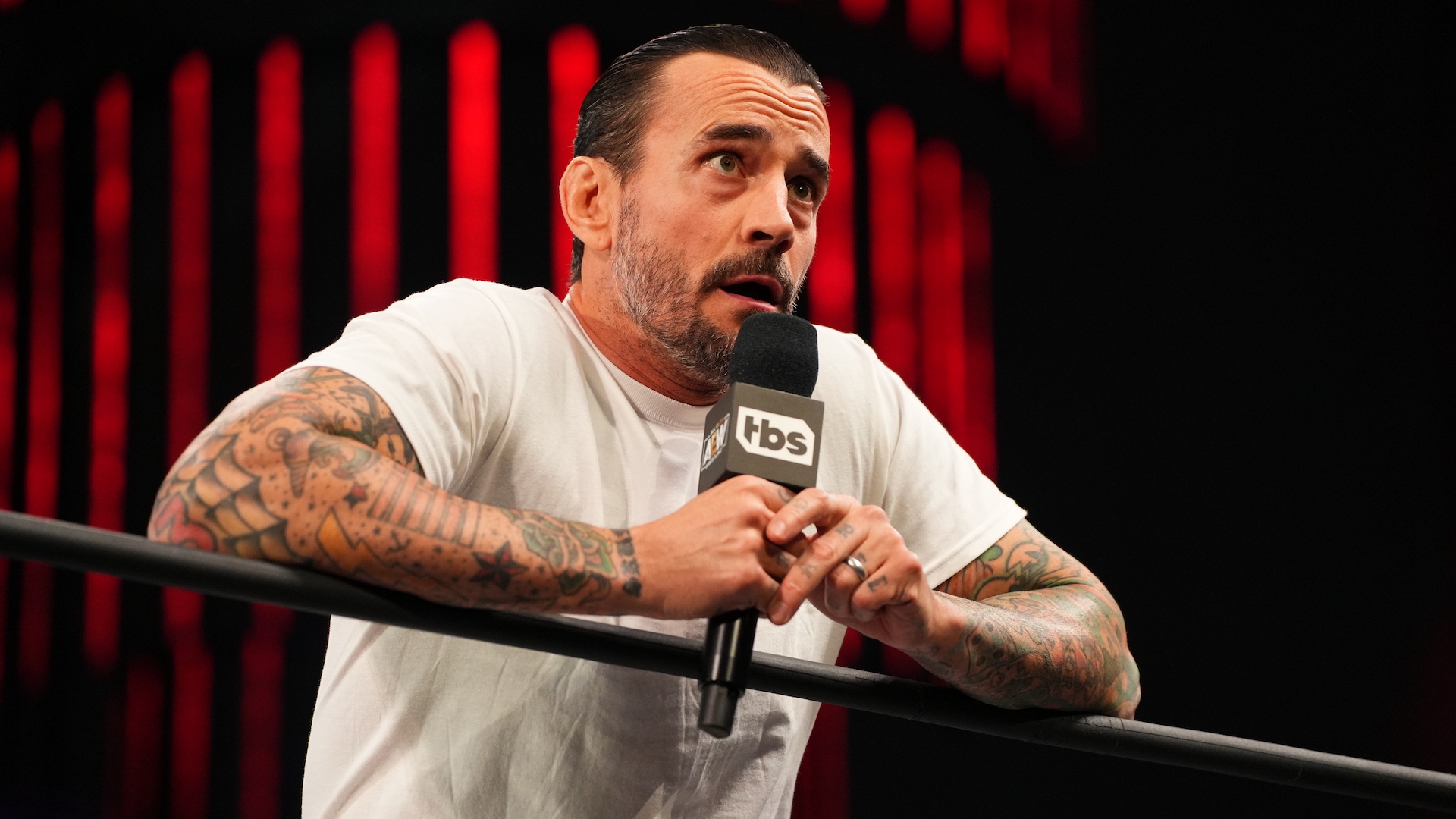 Ли см. Cm Punk 2022. Cm Punk 2011. См панк 2022. Cm Punk WWE 2022.